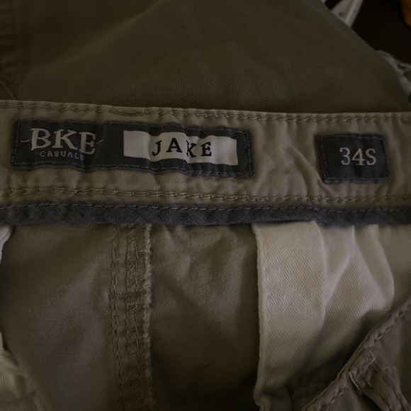 BKE Pants Mens 34 S Beige Khaki Jake Straight Stretch Flat Front Casual - Picture 8 of 8